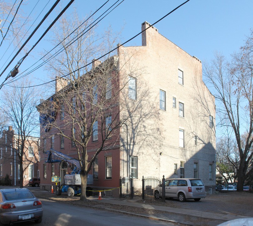 43 Washington Ave in Schenectady, NY - Building Photo