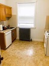 1125 Davis St in Evanston, IL - Building Photo - Building Photo