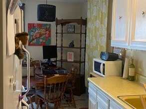 821 Smetana Rd in Hopkins, MN - Building Photo - Building Photo