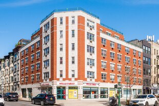Lenox Gardens in New York, NY - Building Photo