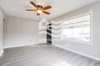 2109 Oliver St in South Bend, IN - Building Photo - Building Photo