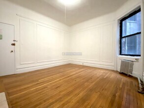 45 Tiemann Pl in New York, NY - Building Photo - Building Photo
