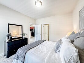 South Fork Village in Belmont, NC - Building Photo