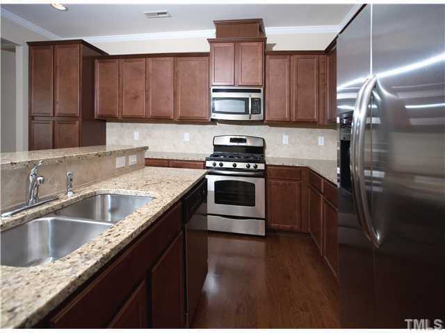 1124 Falcon Ridge Ln in Morrisville, NC - Building Photo - Building Photo