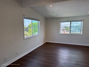 1813 12th St, Unit G in Santa Monica, CA - Building Photo - Building Photo