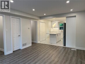 87 Peter St in Hamilton, ON - Building Photo - Building Photo