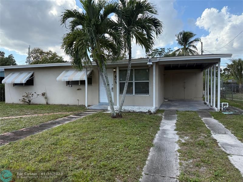 605 SW 22nd Ave in Fort Lauderdale, FL - Building Photo