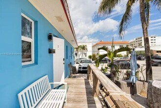 326 Madison St, Unit 2 in Hollywood, FL - Building Photo - Building Photo