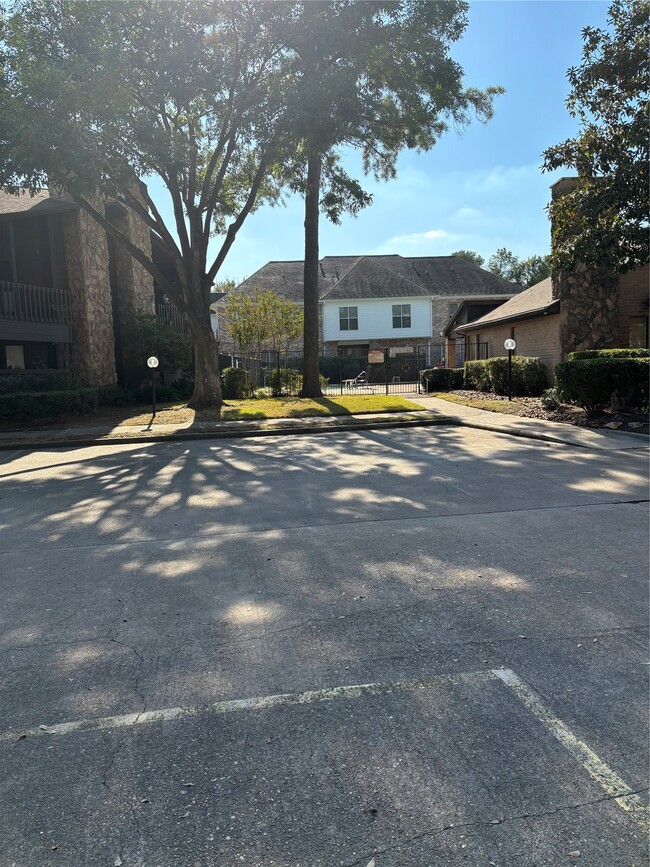 12755 Mill Ridge Dr in Cypress, TX - Building Photo - Building Photo