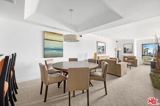 130 Ocean Park Blvd in Santa Monica, CA - Building Photo - Building Photo