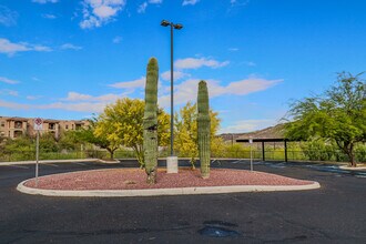 The Place At Canyon Ridge in Tucson, AZ - Foto de edificio - Building Photo