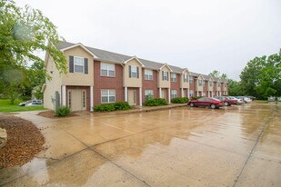 1615 Citadel Dr in Columbia, MO - Building Photo