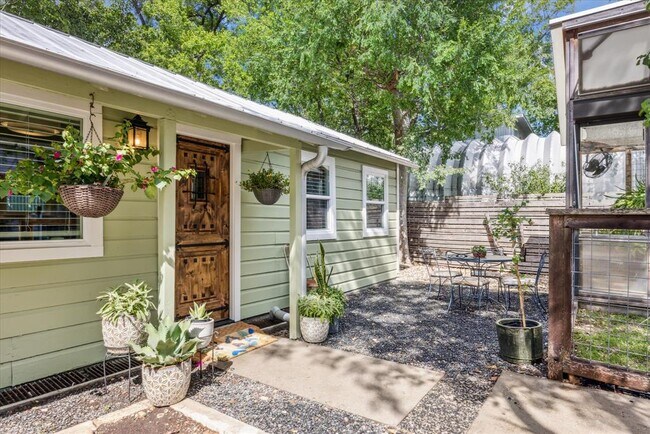 property at 1106 Fairmount Ave