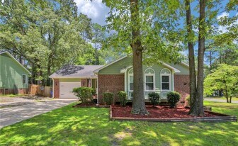 991 Rim Rd in Fayetteville, NC - Building Photo