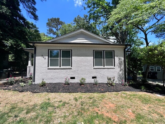 property at 538 Hillandale St NE