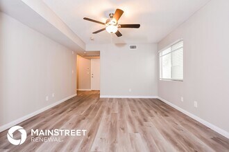 4013 N Compass Rose Way in Las Vegas, NV - Building Photo - Building Photo