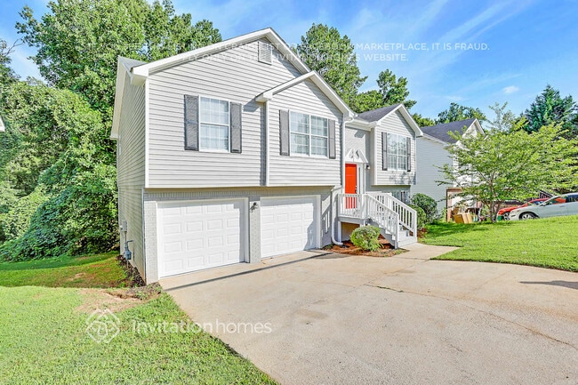 property at 2186 Ramblewood Cir