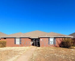 520 N Chicago Ave in Lubbock, TX - Building Photo