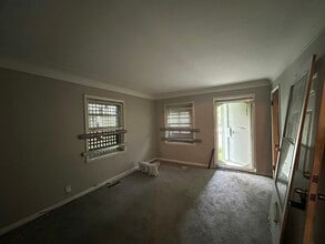 5581 Marseilles St in Detroit, MI - Building Photo - Building Photo