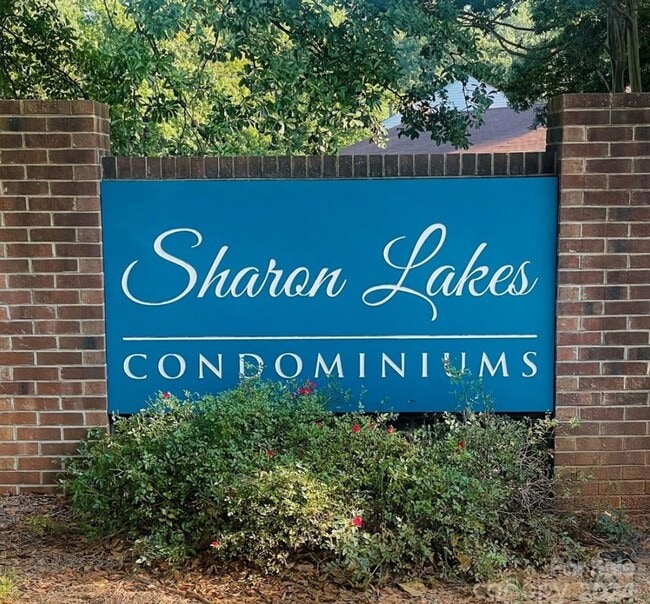 property at 1919 Countrymens Ct