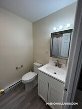 888 Huntington Ave, Unit 7 in Boston, MA - Foto de edificio - Building Photo