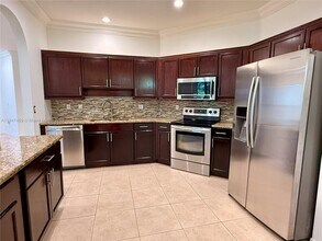 265 SW Coconut Key Way in Port St. Lucie, FL - Building Photo - Building Photo