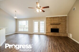 15803 N Chamfer Ct in Crosby, TX - Building Photo - Building Photo