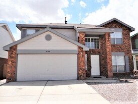 8140 Waterbury Pl NW in Albuquerque, NM - Building Photo