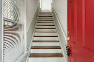 5705 Ross Ave in Dallas, TX - Building Photo - Building Photo