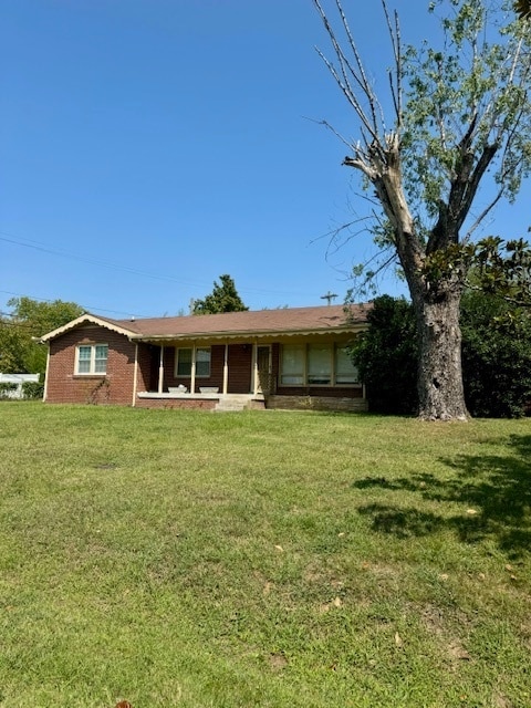 2200 Crestline Dr