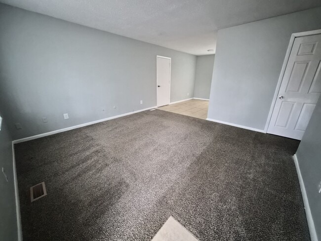 3526 Luewan Ct in Indianapolis, IN - Building Photo - Building Photo