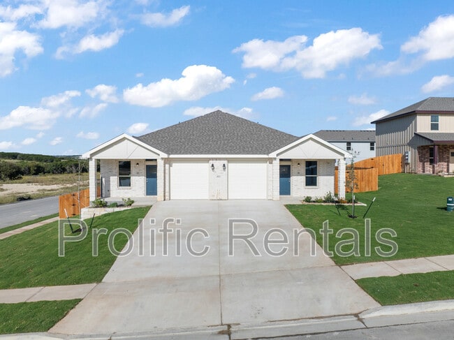 103 Levi Ct in Copperas Cove, TX - Foto de edificio - Building Photo