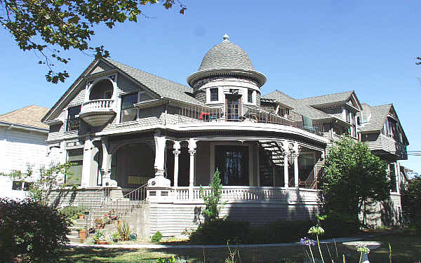 1423 Central Ave in Alameda, CA - Foto de edificio - Building Photo