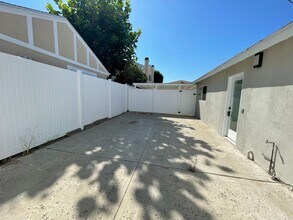 419 H Ave in Coronado, CA - Building Photo - Building Photo