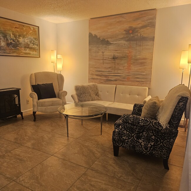 property at 1071 Yarmouth D