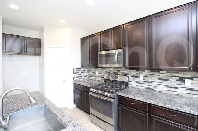 13153 W Lariat Ln in Peoria, AZ - Building Photo - Building Photo