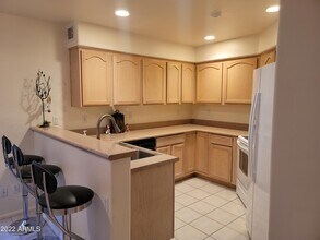 16715 E El Lago Blvd in Fountain Hills, AZ - Building Photo - Building Photo