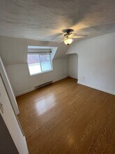 537 York St in Fredericton, NB - Building Photo - Building Photo