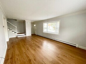 115 Benson St in Bridgeport, CT - Building Photo - Building Photo