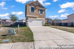4408 Donley Pond in San Antonio, TX - Foto de edificio - Building Photo