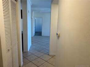 6458 Emerald Dunes Dr in West Palm Beach, FL - Building Photo - Building Photo