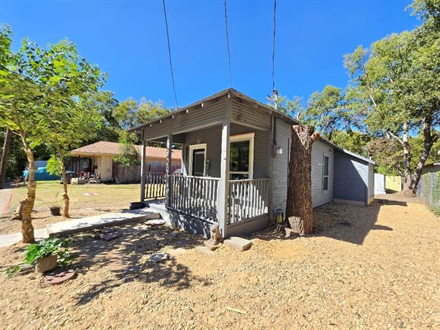 1305 Lotus St in Dallas, TX - Building Photo - Building Photo