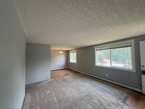 1518 Edora Rd in Fort Collins, CO - Foto de edificio - Building Photo