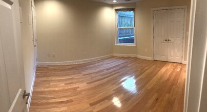 3227 11th St NW, Unit 1A in Washington, DC - Building Photo - Building Photo