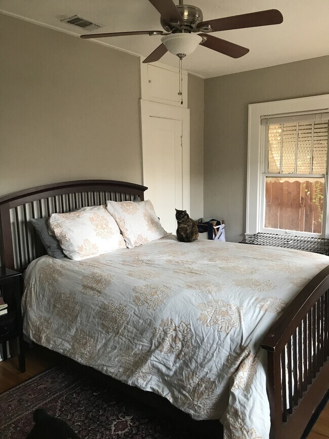 2302 14th St in Lubbock, TX - Foto de edificio - Building Photo