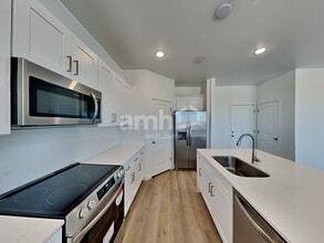 12615 W Flynn Ln in Glendale, AZ - Building Photo - Building Photo