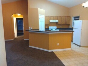 14059 Sullivan St in Spring Hill, FL - Building Photo - Building Photo