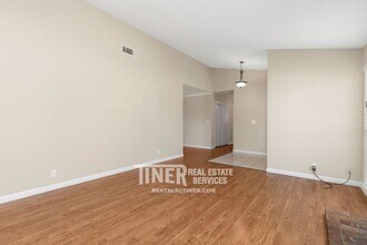 8052 Phoebe Way in Citrus Heights, CA - Building Photo - Building Photo