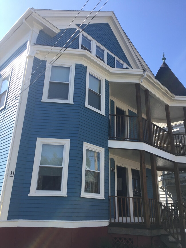 33 Prince St Rentals in Pawtucket, RI