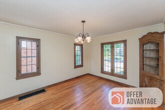 3669 Glencairn Rd in Shaker Heights, OH - Building Photo - Building Photo